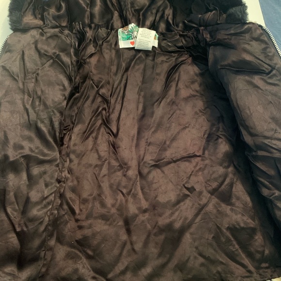 Fun Fur by Skyline - Picture 4 of 5